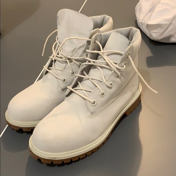 white timbs